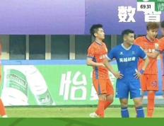 冰岛队一击制胜，轻松战胜斯洛文尼亚